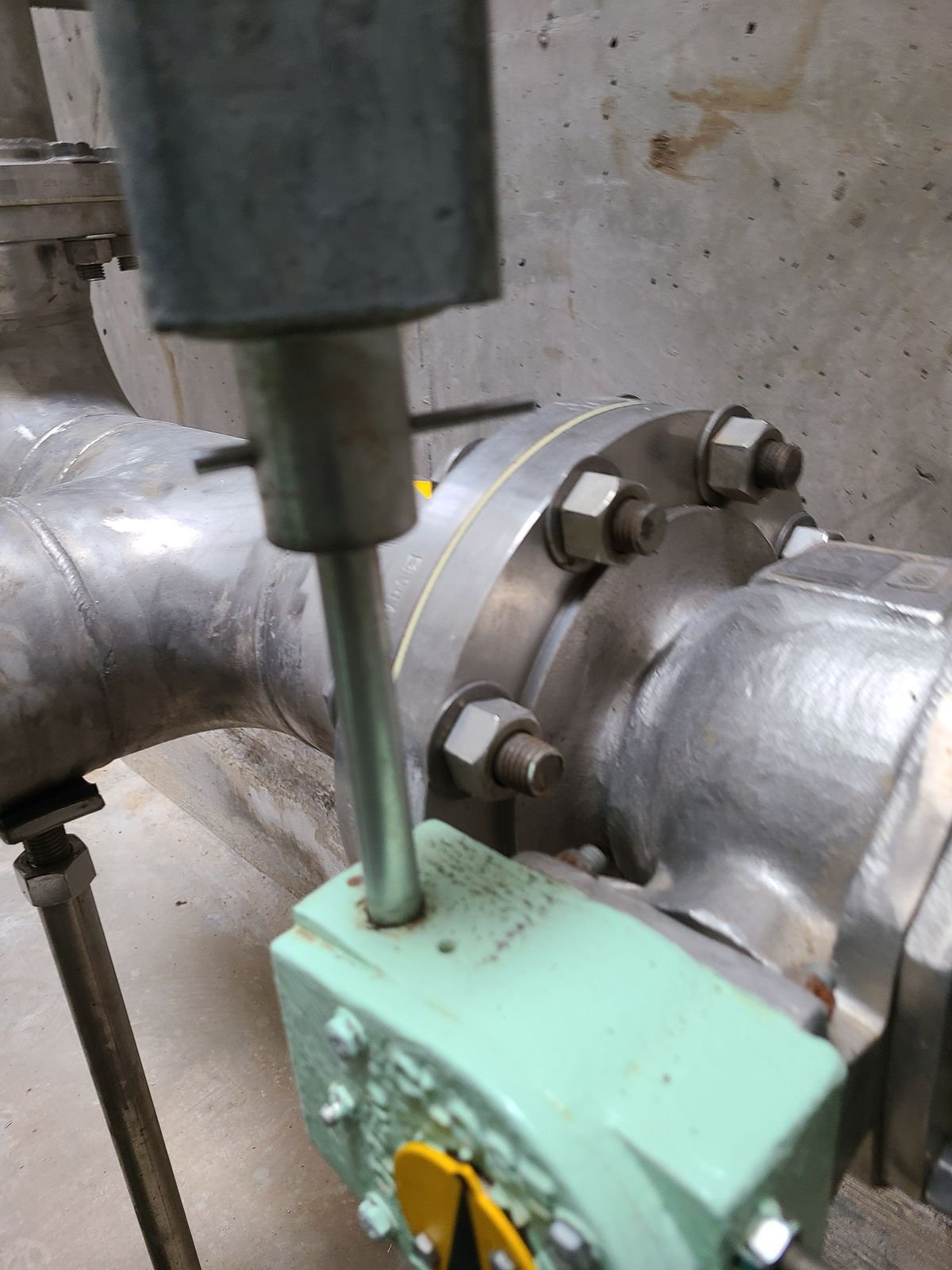 New valve extension stem installed